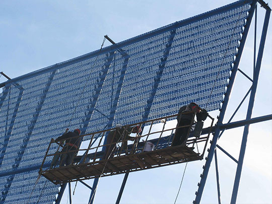 新疆防風網施工